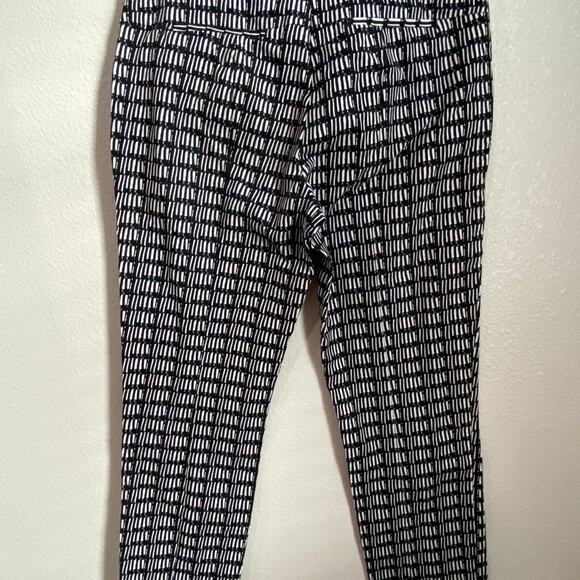 Andrianna Papell pants size 10 black with white zipper - Picture 8 of 10